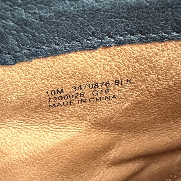 FRYE FLYNN SHORT INSIDE ZIP PEWTER 10M Excellent Condition Retail Price $350
